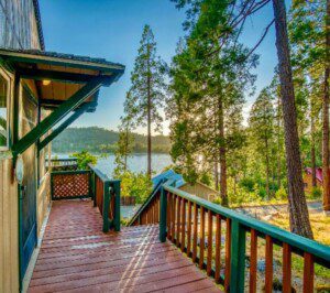 Plan your Yosemite and Bass Lake trip and stay at this family-friendly vacation rental