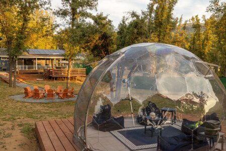 Geodesic dome at Oakhurst pet-friendly rental near Yosemite