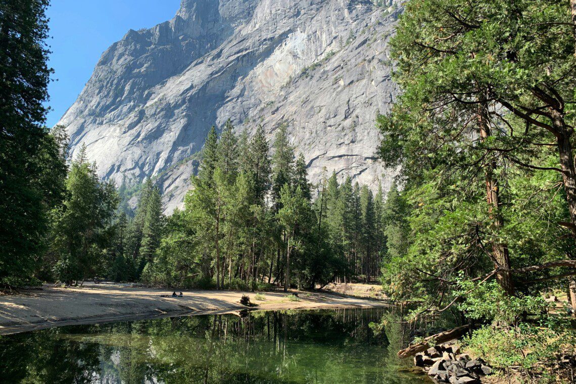 Family picnic spots Yosemite lakeside setting ideal for family outdoor meals and relaxation